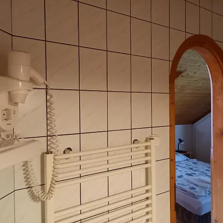 Hévízi Fecskefészek Vendégház *